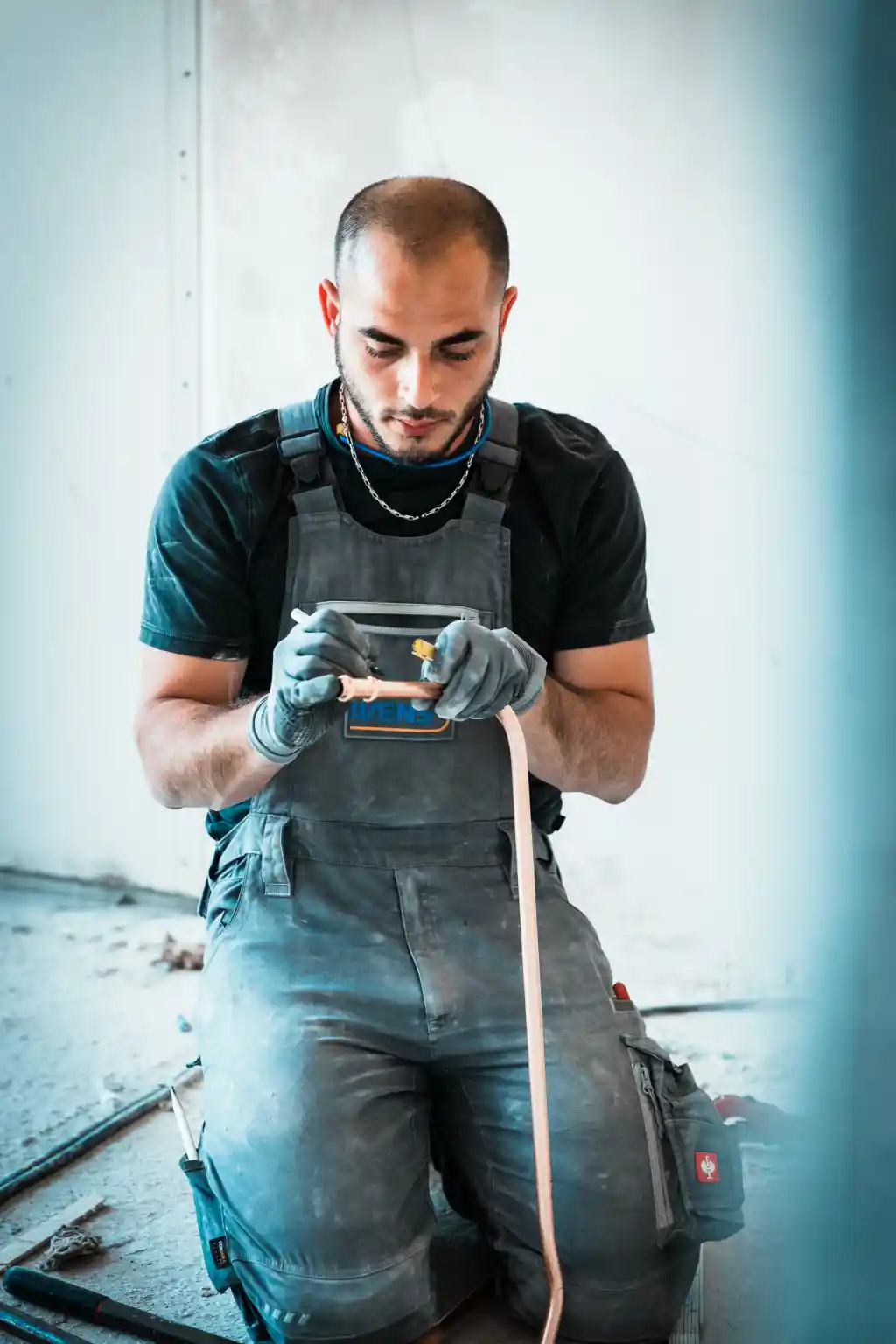 Ivens Haustechnik · Mitarbeitende vor der Kamera