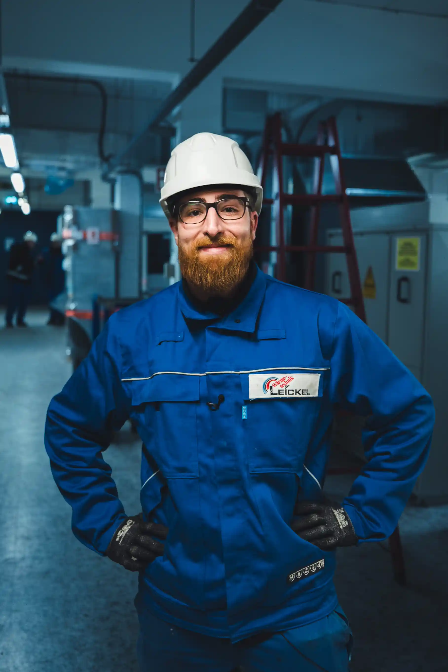 Mitarbeitende von Wärmetechnik Leickel im Originalton vor der Kamera