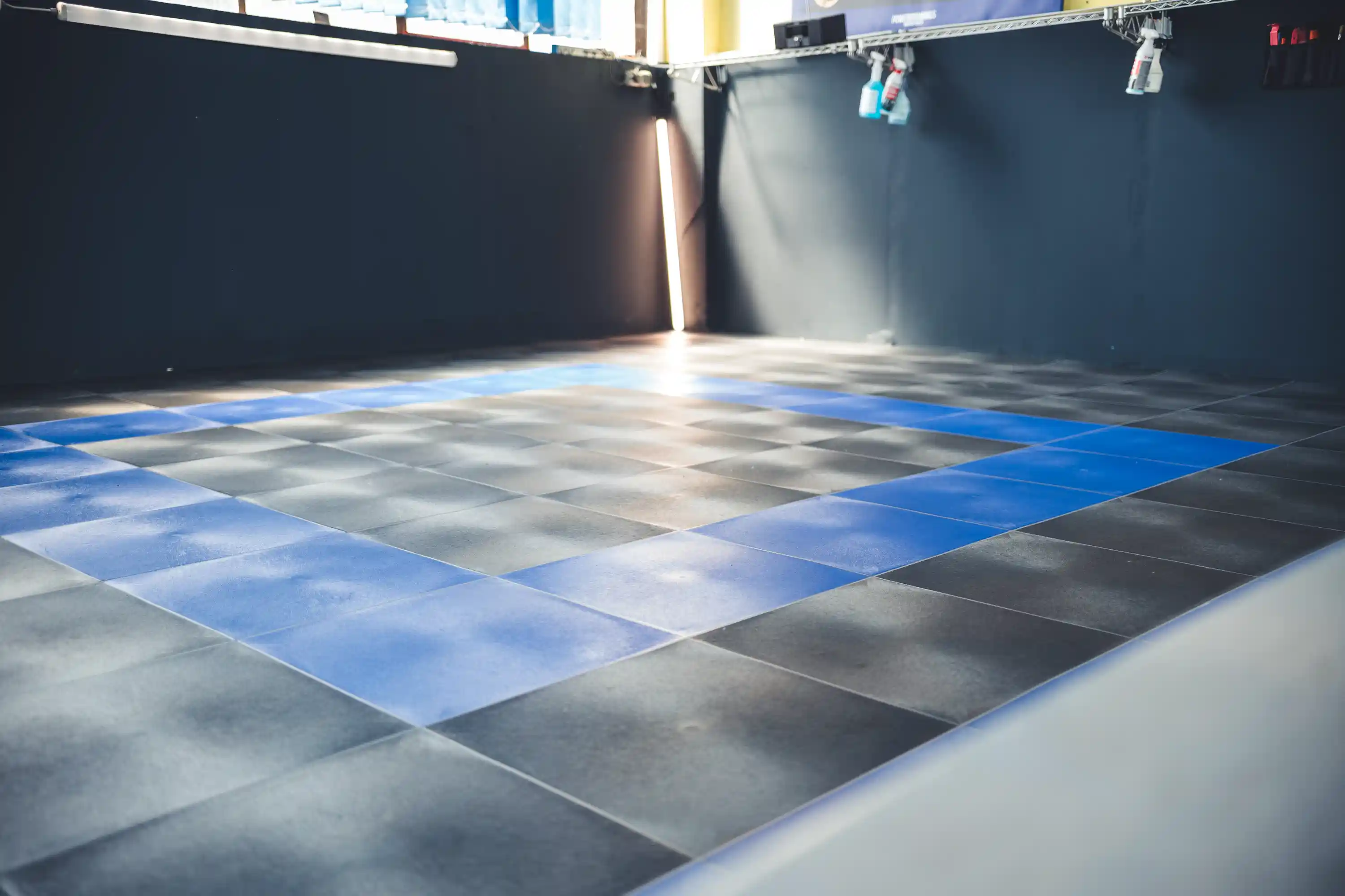 WALA Floor · Dreharbeiten · Installation aus der Vogelperspektive