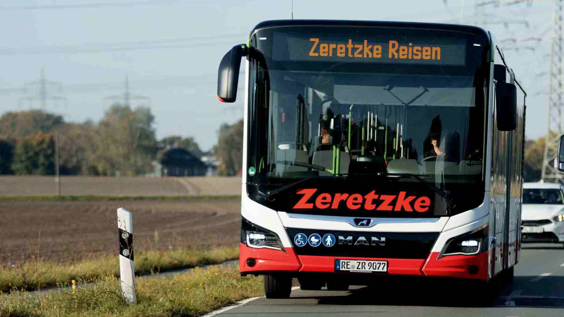 Zeretzke Reisen Bus